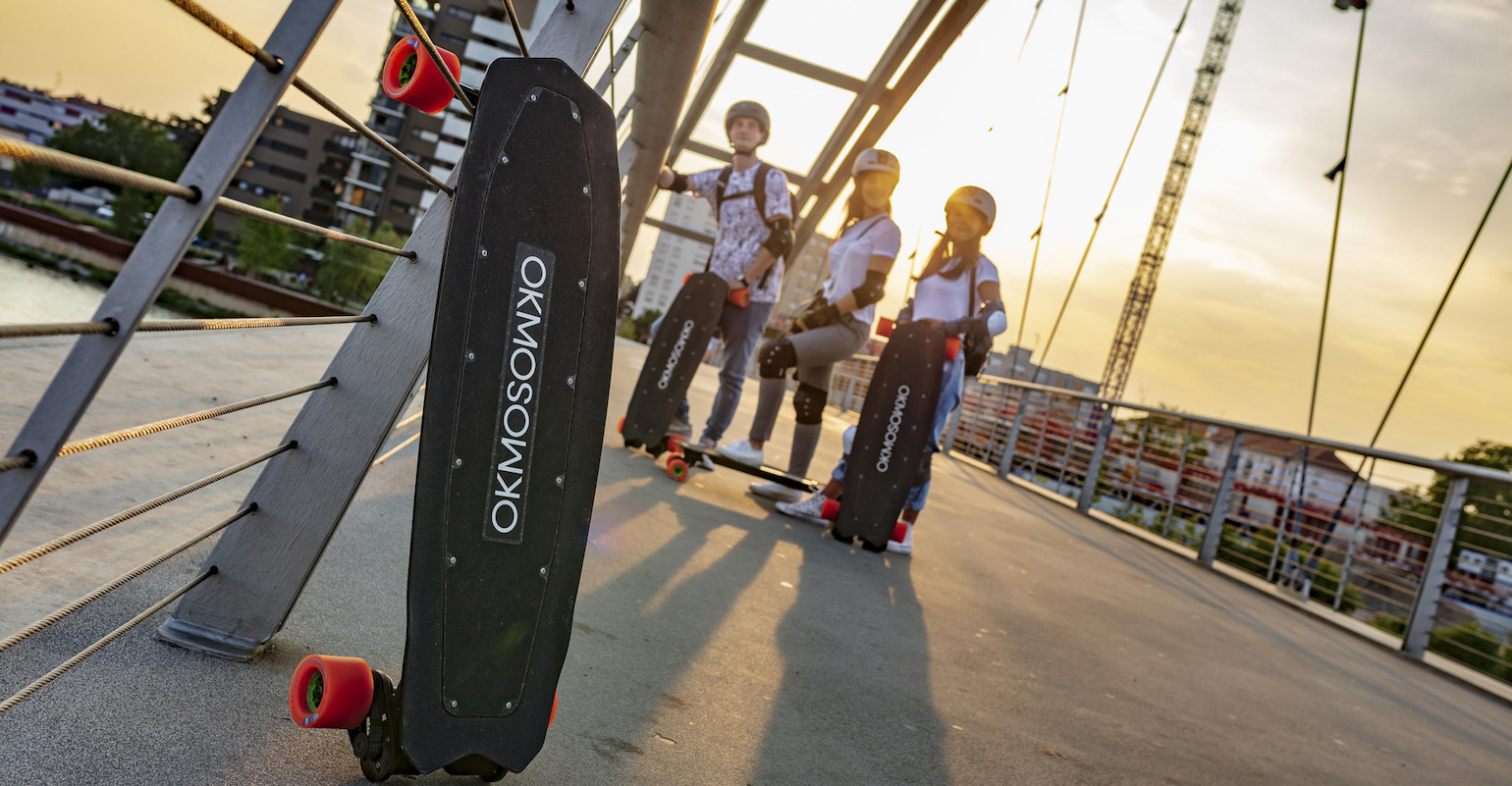 Composite Electric Skateboard Pushes Performance Envelope