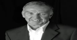 Barry Shepherd accepts thermoformer of the year award