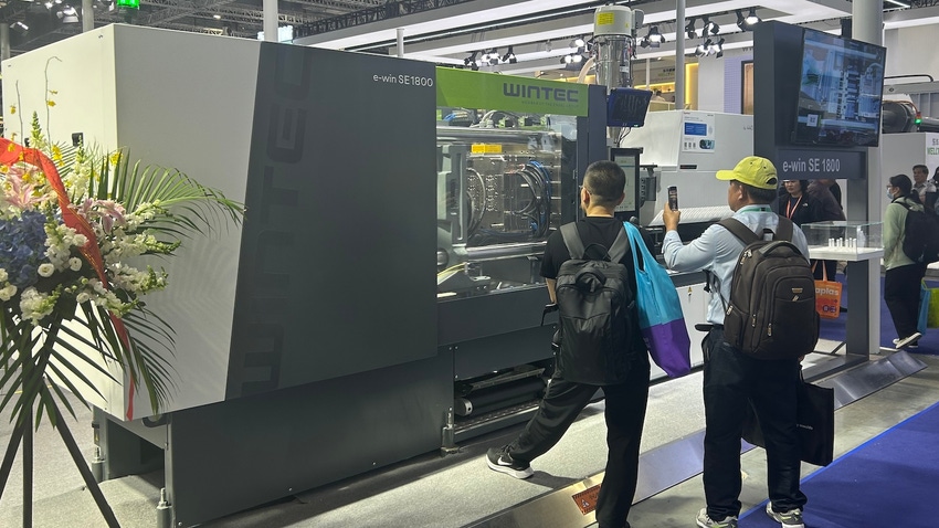 Wintec injection molding machine on display at Chinaplas