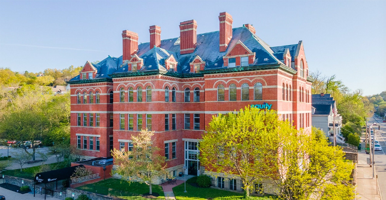 Plastics Exec Recruitment Firm Grows with Industry