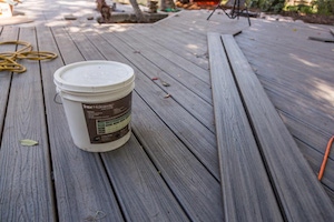 Wood-plastic composite and capped PVC decking gain in popularity, thanks to media attention