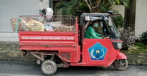 waste picker with vehicle for recovery of plastic waste