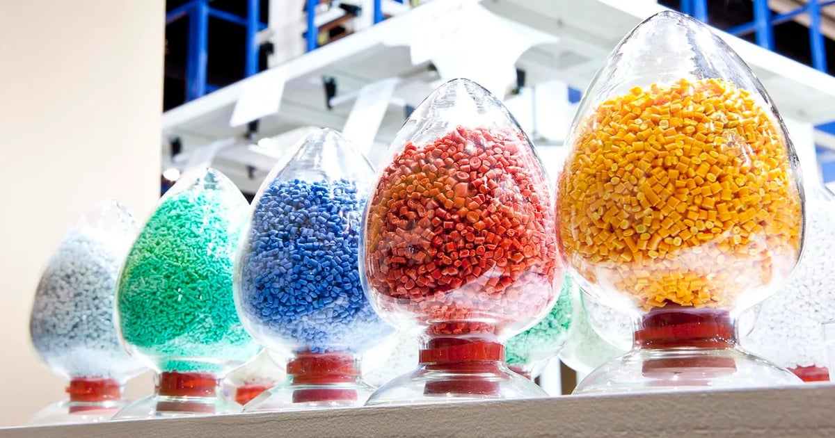 Plastics Makers Navigate Resin Price Pressures