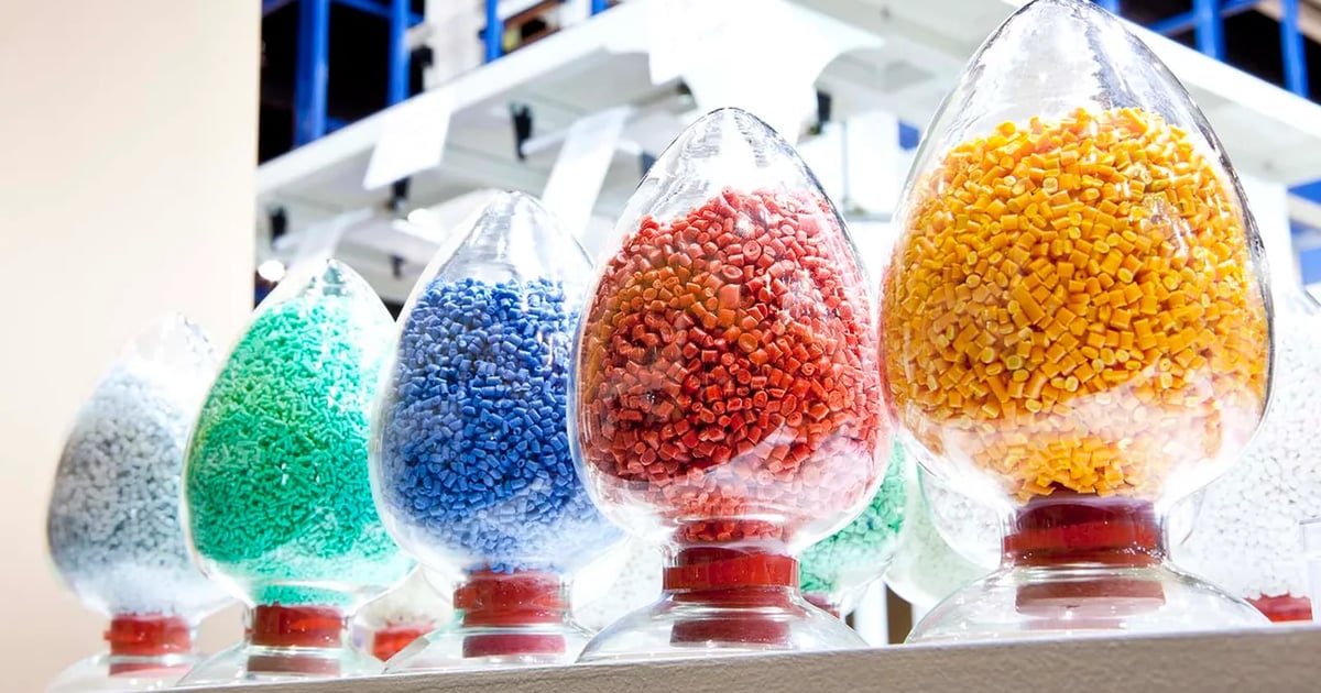 Plastics Makers Navigate Resin Price Pressures