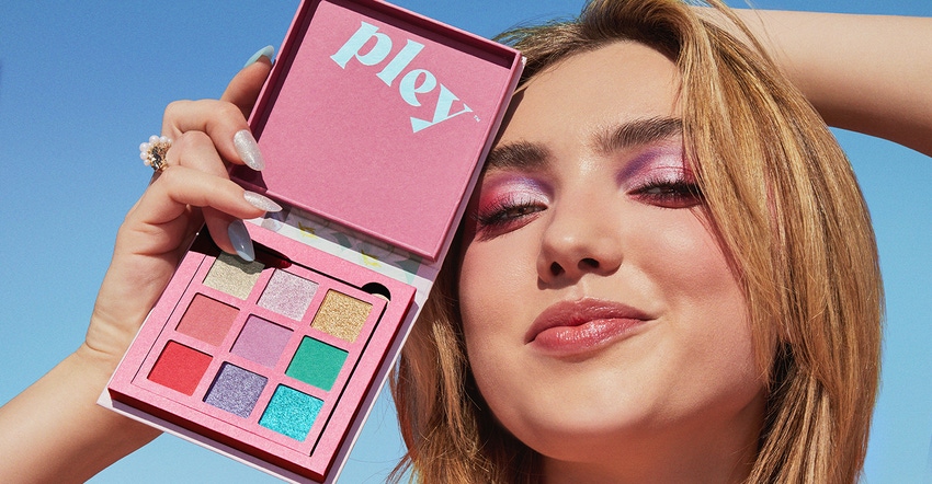 Peyton List showing Pley Beauty product