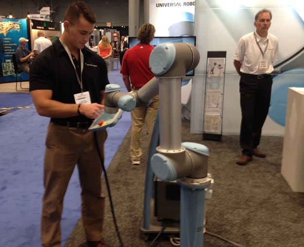 A few of our favorite things from MD&M East and PLASTEC East: Universal Robot
