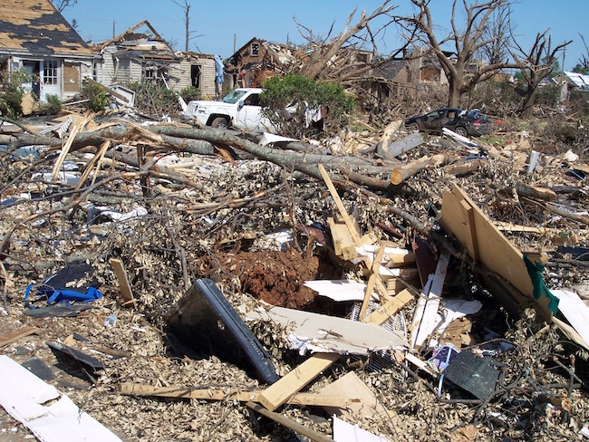 Plastics and extreme hurricanes: Houston, we have a problem