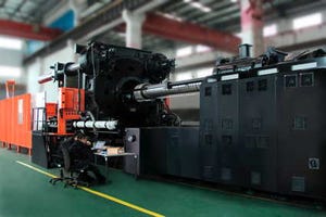 Chen Hsong delivers mammoth injection molding machine to German processor