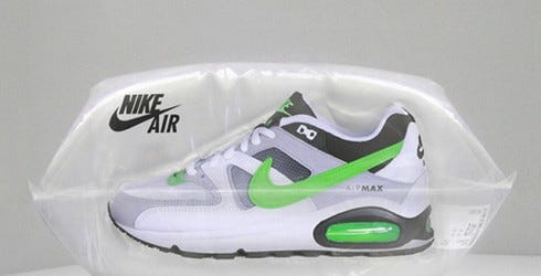 Nike-Air-Max-Packaging-by-Scholz-and-Friends-1-490x250_0.jpg