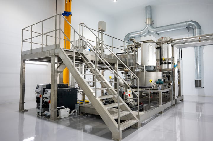 Supercritical CO2 technology wins recognition for food-grade film recycling