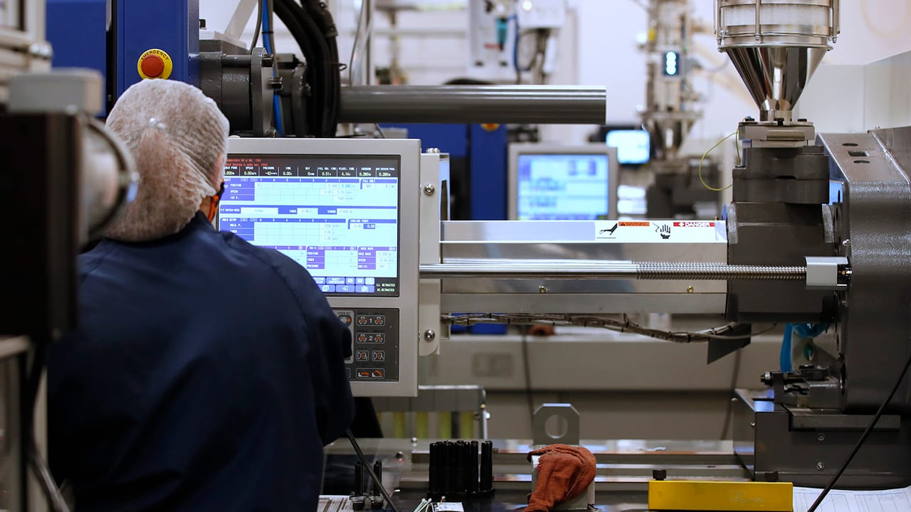 Injection Operator Assistant The Troubleshooter: Standardization Is Key to Consistent Injection ...
