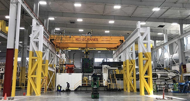 overhead crane to move injection molds