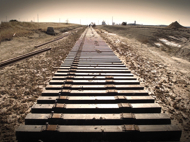 IntegriCo Composites chooses Louisiana for its booming plastic railroad tie business
