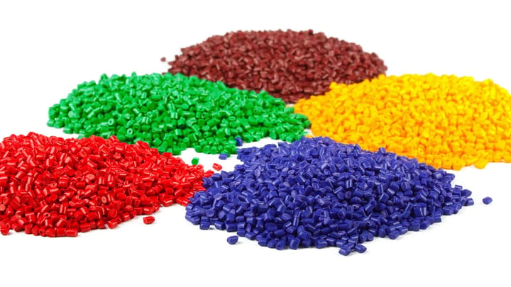 Resin Markets Split: Buyer Leverage Meets Geopolitical Uncertainty
