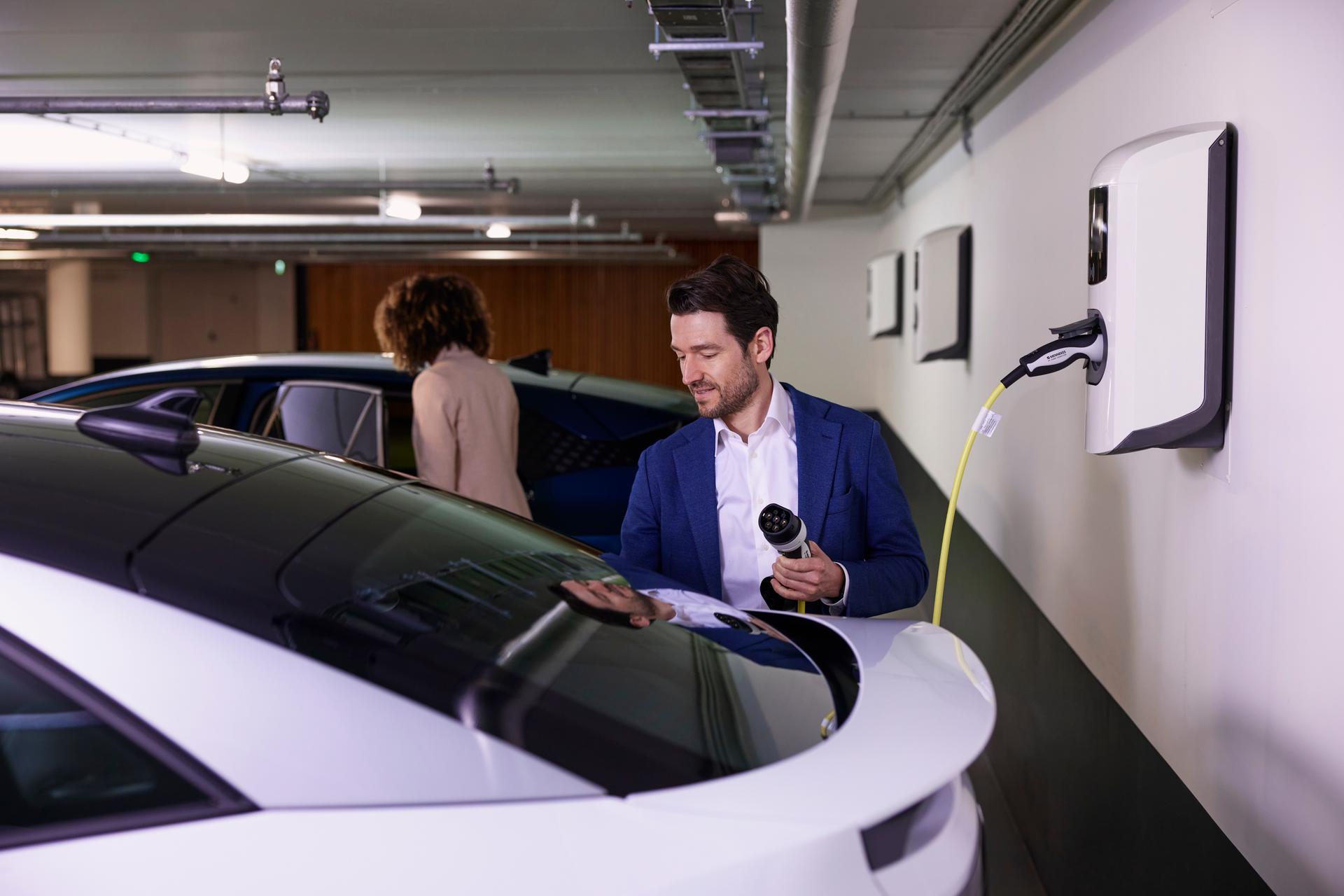 EV business charging solutions | Alfen