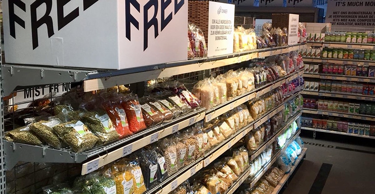 A closer look at Amsterdam’s plastic-free aisle