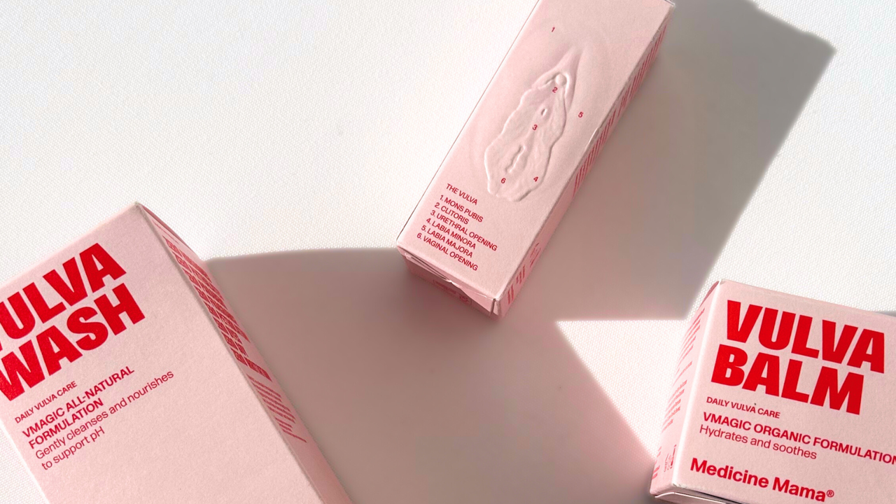 Vokzaldagi yashirin kamera fotosurati Busty joja va moylovli bakalavrni oz ichiga olgan Vintage irqlararo porno