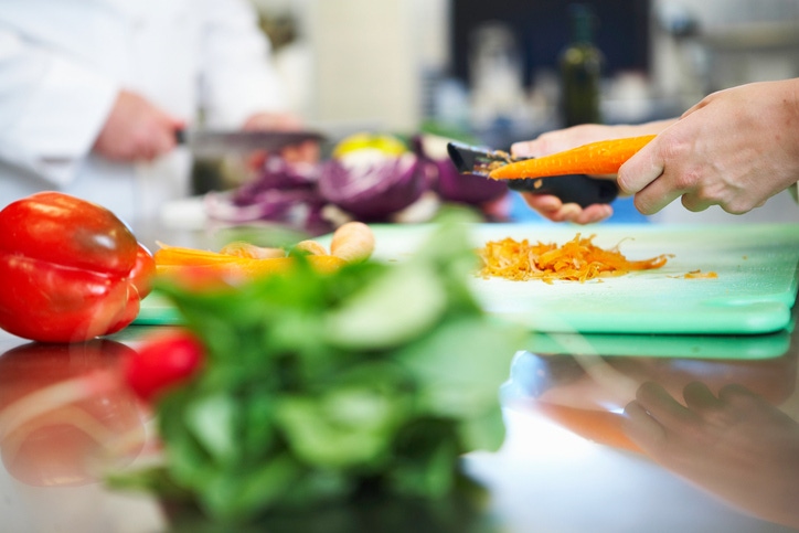 5@5: Walter Robb backs food waste startup | Independent grocers court millennials