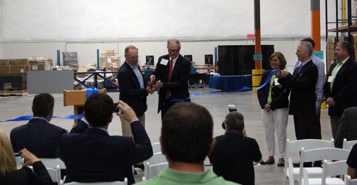 KeHE opens distribution center in Aurora, Colorado KeHE opens distribution center in Aurora, Colorado