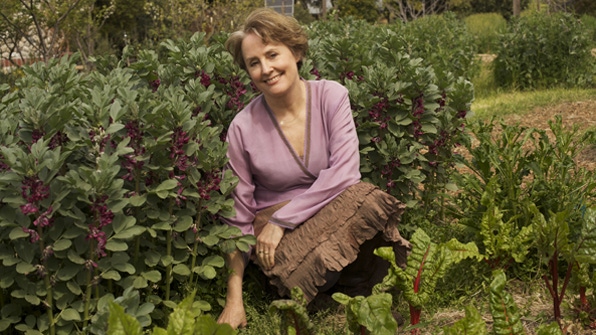 Stop chasing food trends: Q&A with Alice Waters
