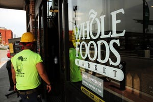 More promos, price investments key to Whole Foods' 2016 strategy