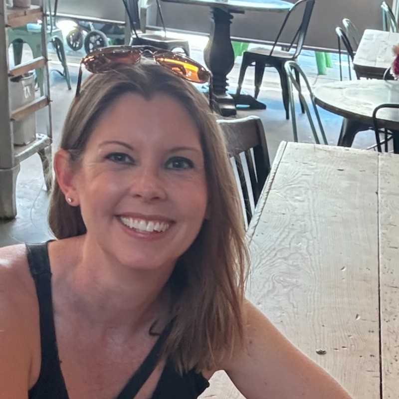 Picture of Kelly Teal