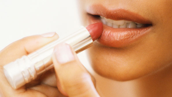 Lead in lipstick: Are natural cosmetic brands at risk?