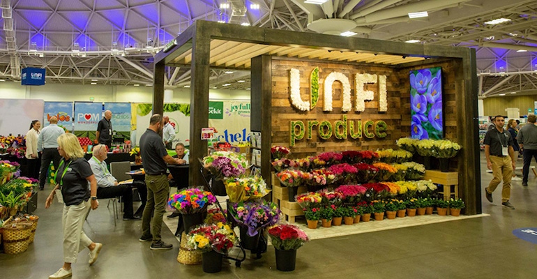 UNFI helps retailers get jump on holiday, spring selling seasons