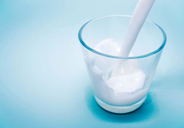 5@5: Oat milk shortage leads to steep prices | Antibiotic use in farm animals falls 33 percent 5@5: Oat milk shortage leads to steep prices | Antibiotic use in farm animals falls 33 percent