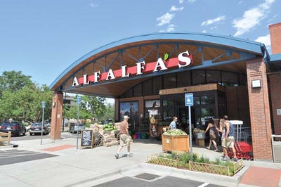 Alfalfa's sets example for indie retail innovation