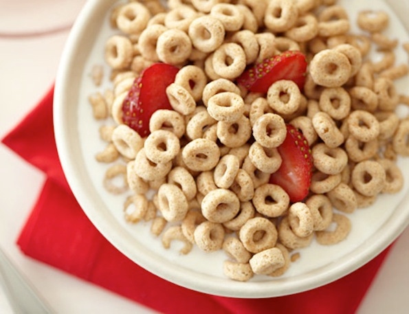 Are non-GMO Cheerios stirring up the natural industry?