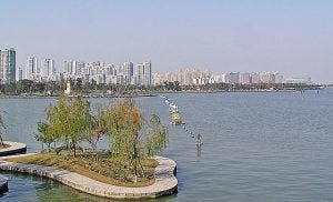suzhou-industrial-park-By-Donaldytong-wiki-cc-300x182.jpg