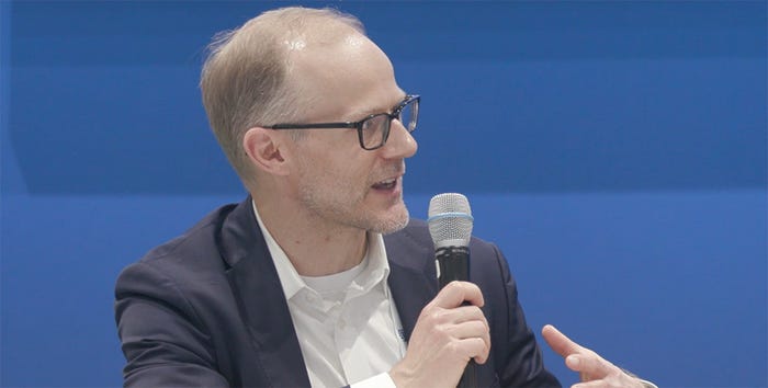 22-7-8-Theater-Presentation-Gunther.jpg 22-7-8-Theater-Presentation-Gunther.jpg