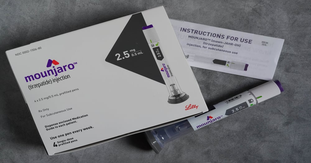 gip and glp 1 weight loss 💉 GLP-1 vs GLP-1/GIP: What's the Difference? You've probably heard about  Semaglutide and Tirzepatide — two popular options for medical weight loss —  but what actually sets them apart? 🤔 ✨ Semaglutide (