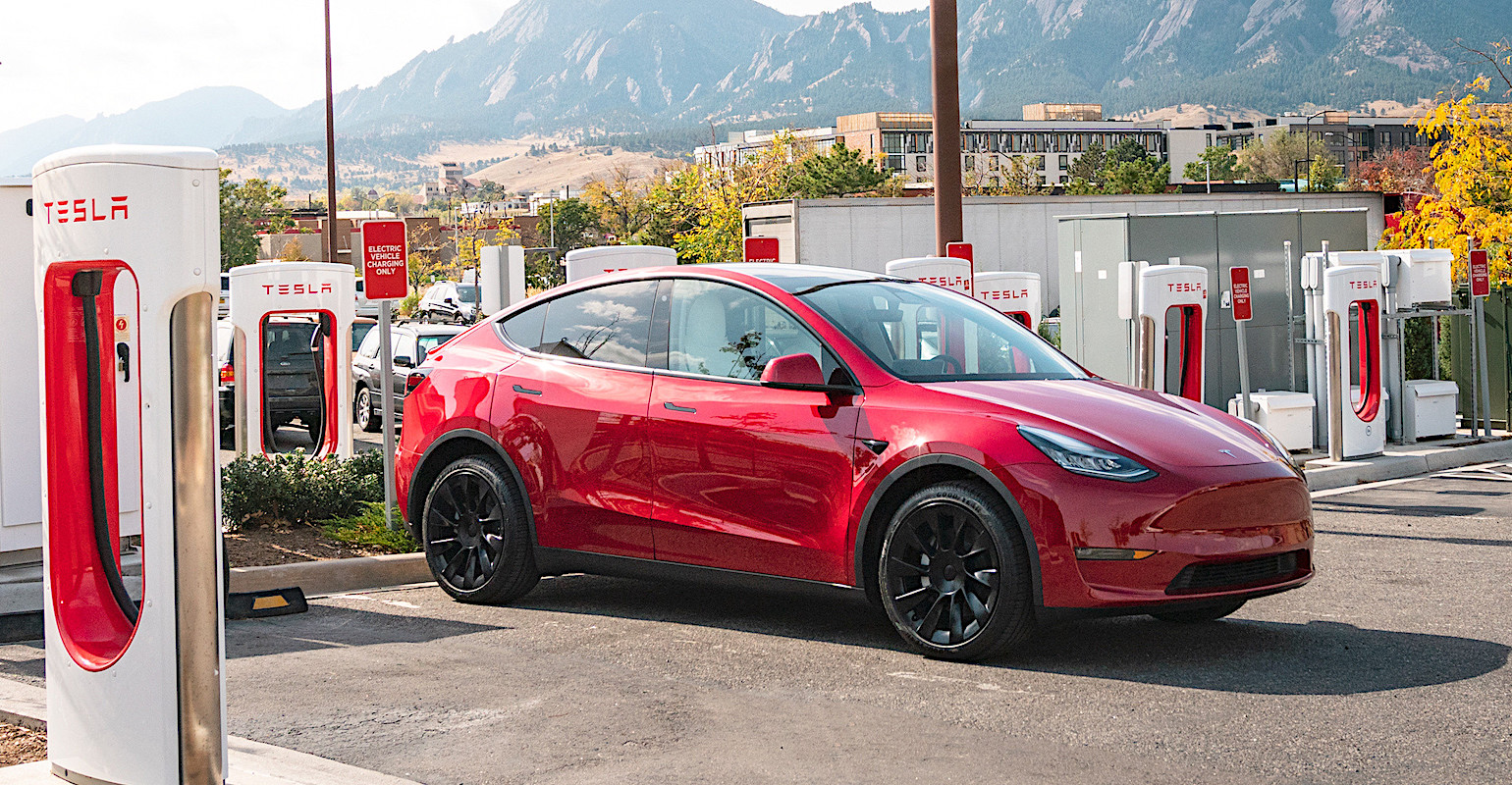 Tesla NACS Charging Gains Support