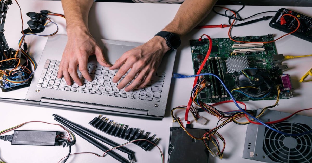 Test Enabling Hardware Integrated Verification Engine Unifies Hardware and Software Testing