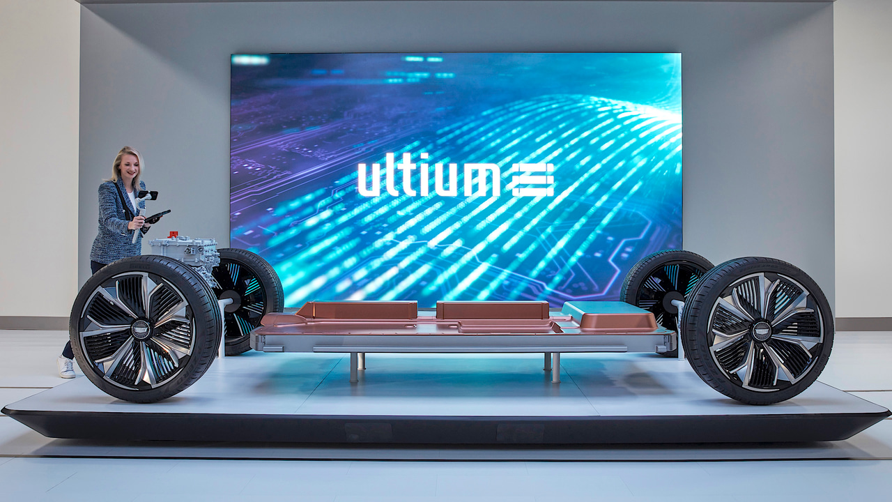 Ultium Ress GM Sells Its Share of Michigan Ultium Battery Plant to Raise Cash for ...