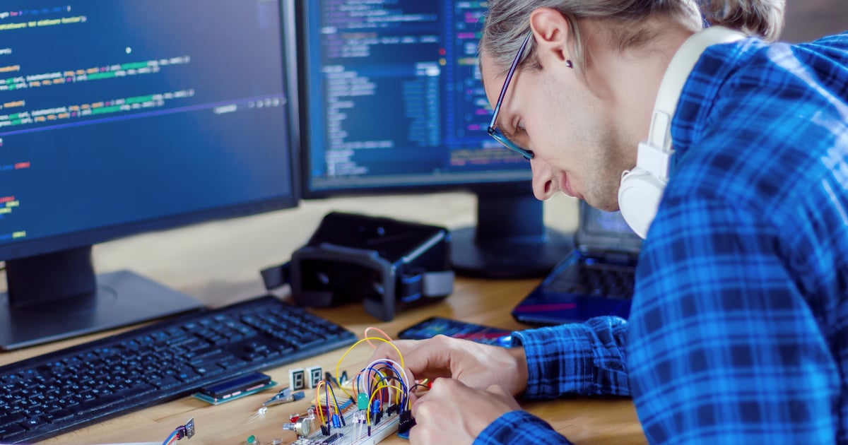 Metal Programmer Is Bare-Metal Programming Dead?