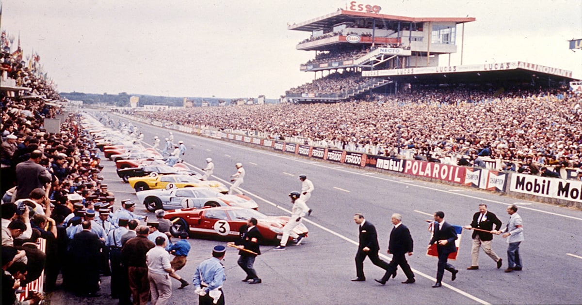Our Behind-the-Scenes Photos Capture the Real 'Ford v Ferrari' as it ...