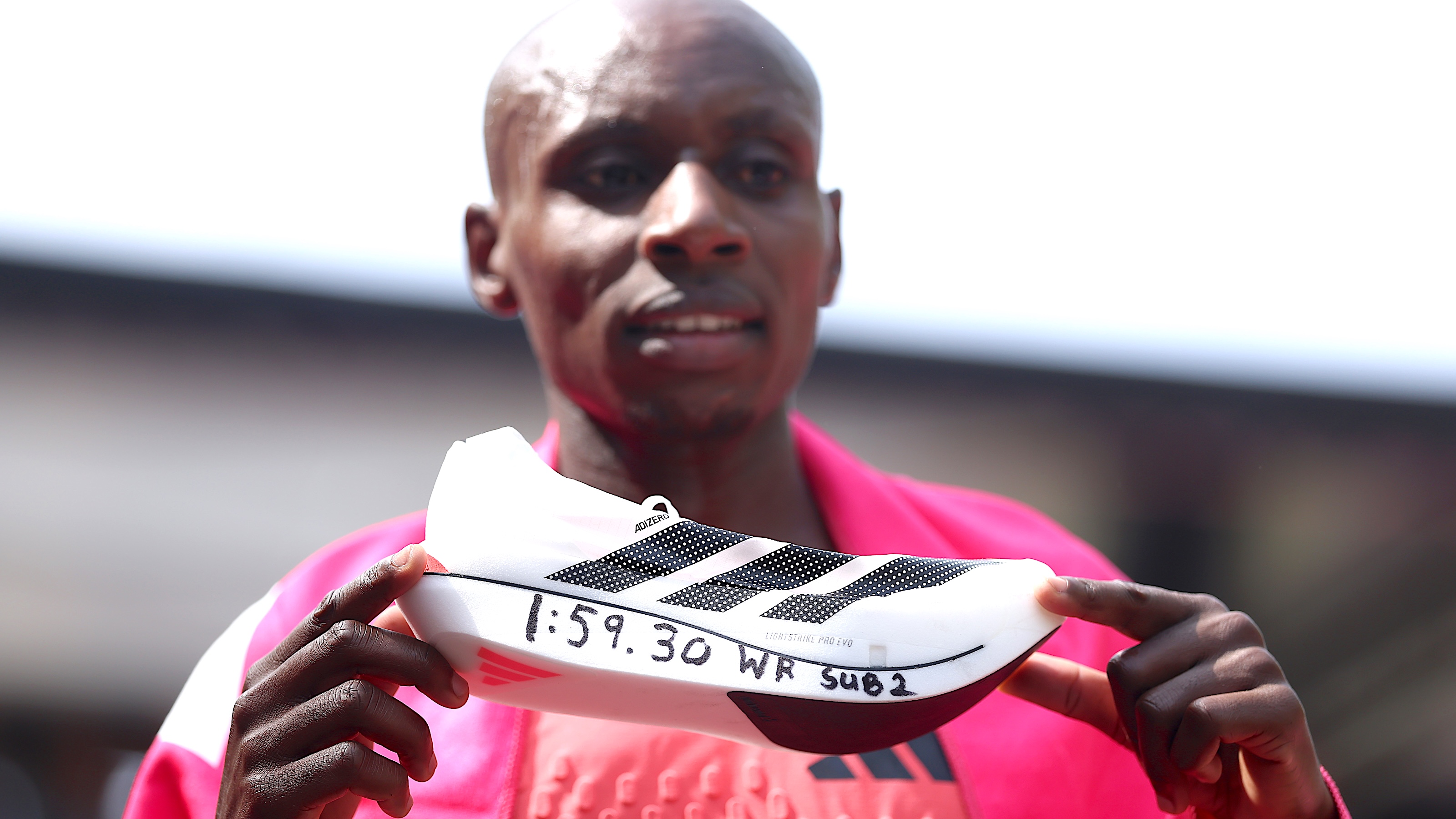 sub-2-hour adidas carbon plate shoe