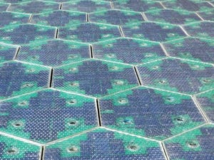 Video: Glass-Paved Roads Provide Solar Power