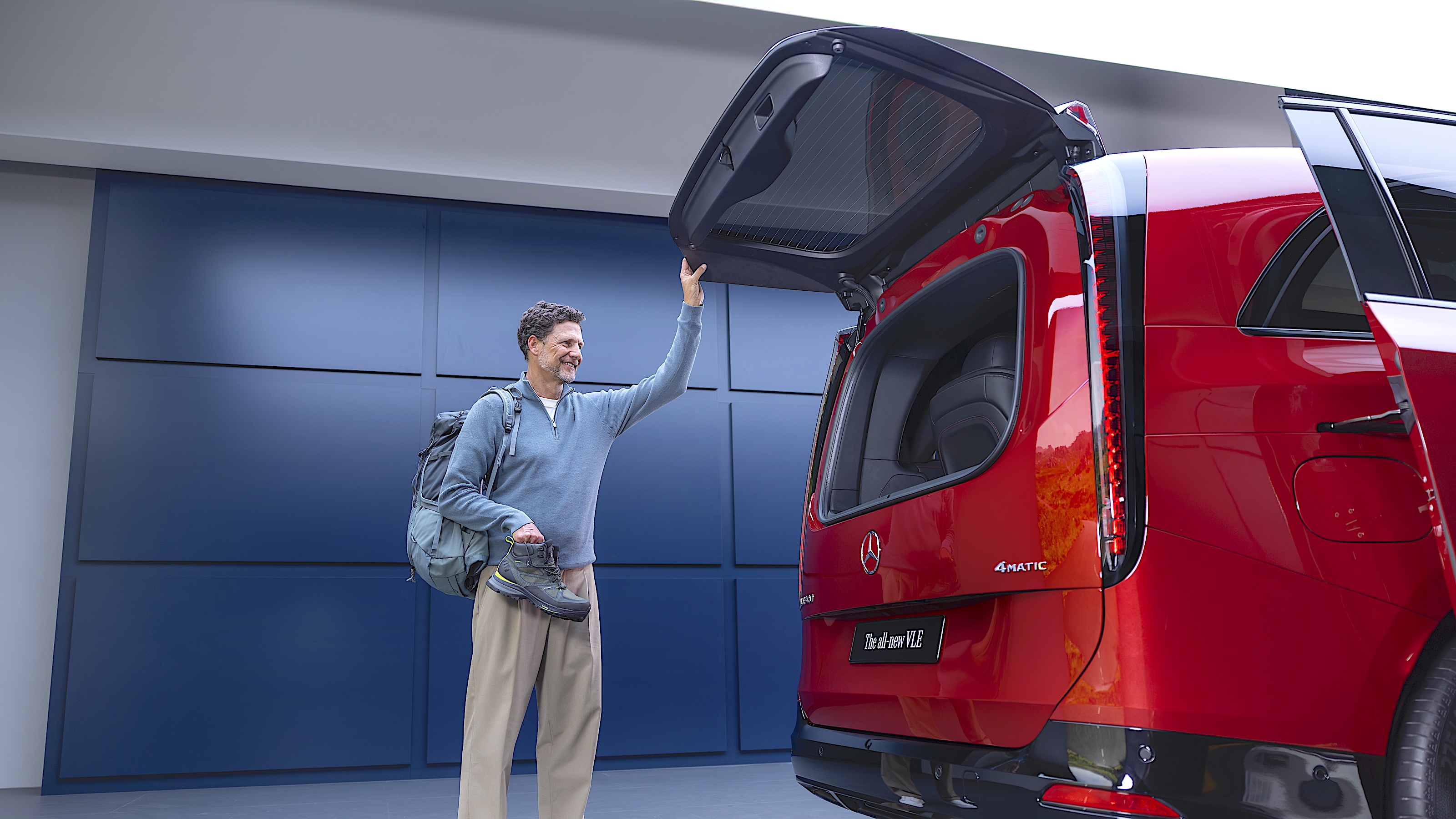 Mercedes VLE Electric Van With 438-Mile Range