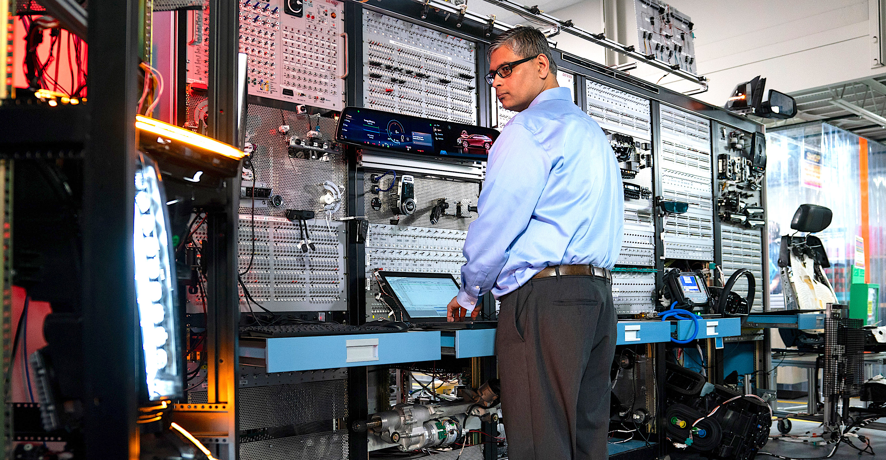 GM Seeks to Leverage Open-Source Unix with Red Hat Partnership