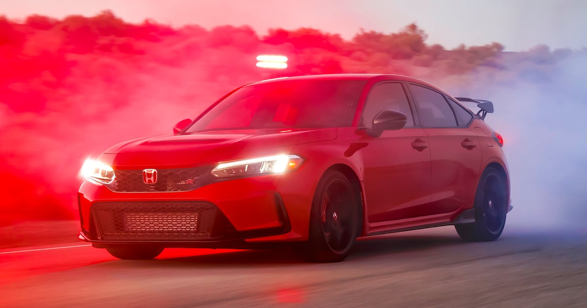 315-HP Honda Civic Type R Flies the Combustion Flag High
