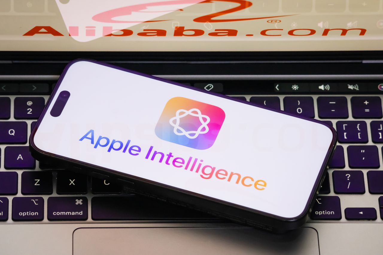 Apple Invests $500 Billion to Expand Onshore Manufacturing and Avoid Costly Tariffs