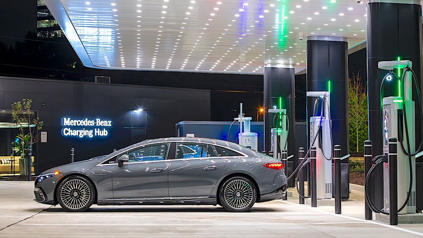 The Mercedes-Benz charging network charge station.