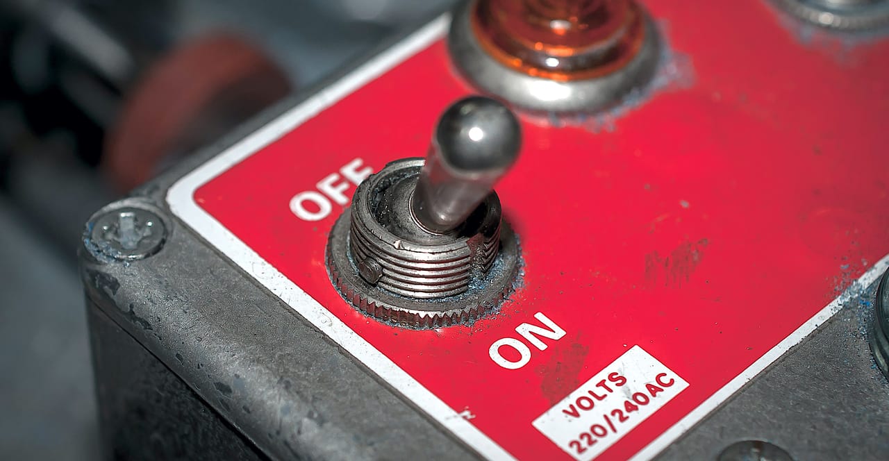 Poping Toggle Switch How To Keep a Flipped Switch from Bouncing Like a Dropped Golf Ball