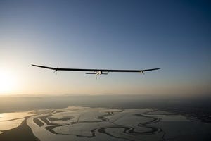 100-Percent Solar Plane Flies High on Advanced Materials