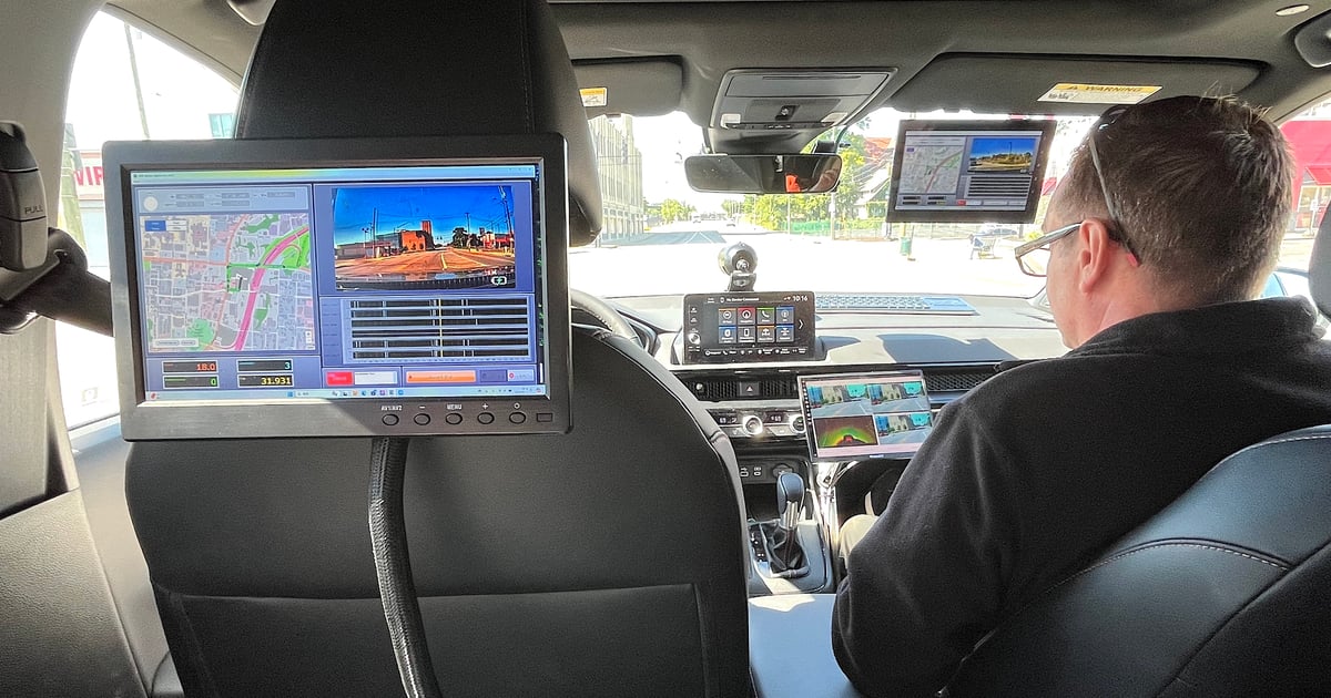 Honda CR-V Hybrid Maps Road Defects With AI
