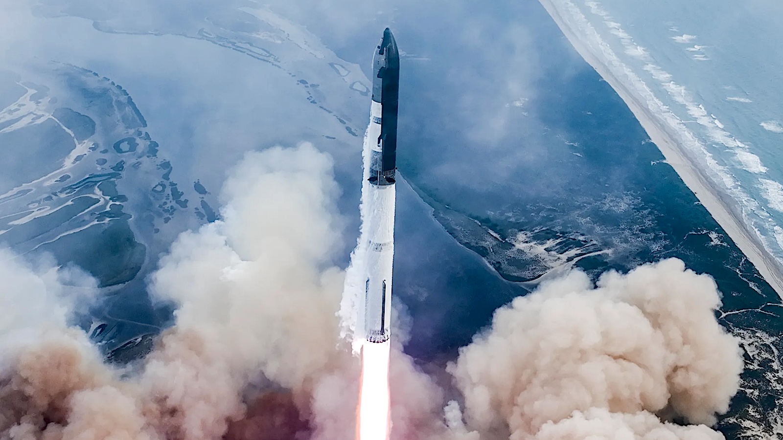 SpaceX Starship Super Heavy Booster Benefits from Wind